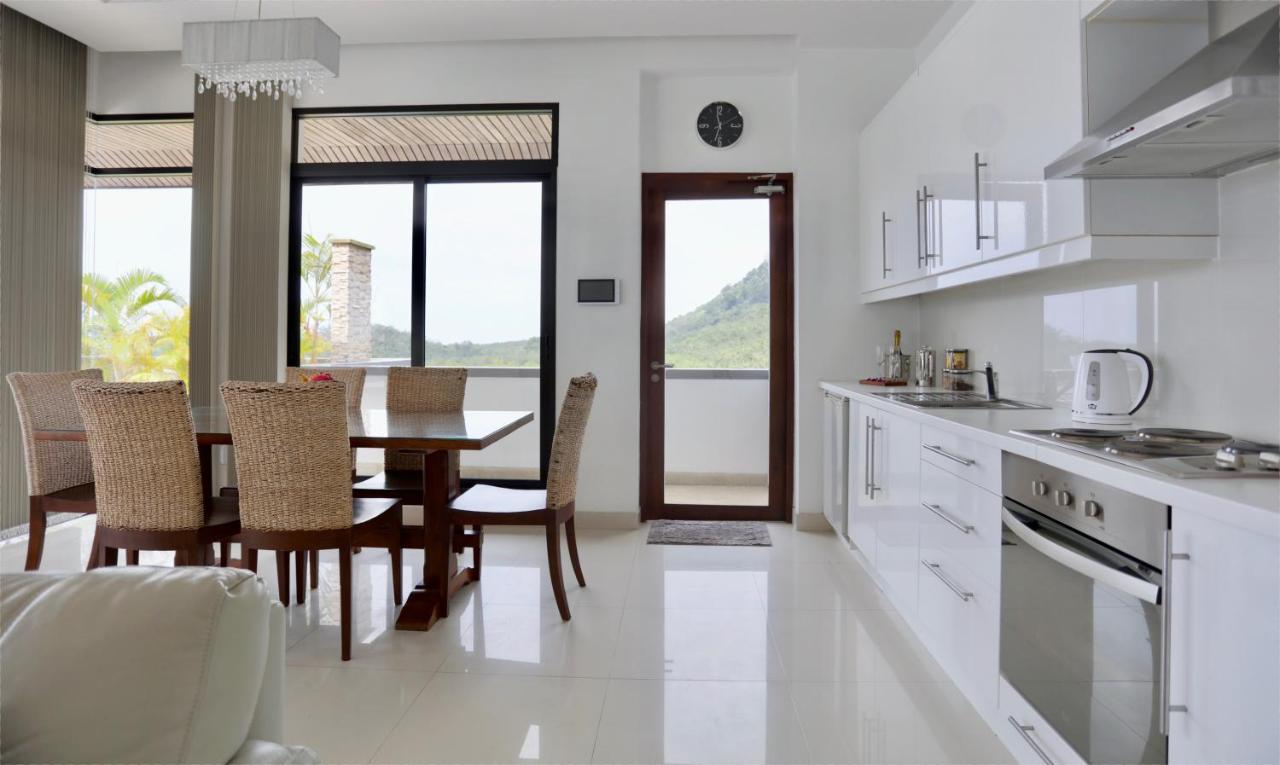 Kulraya Villas - Luxury Serviced Pool Villas Ко-Ланта Экстерьер фото